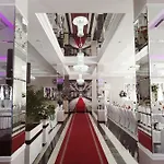 酒店 Lord 拉多姆