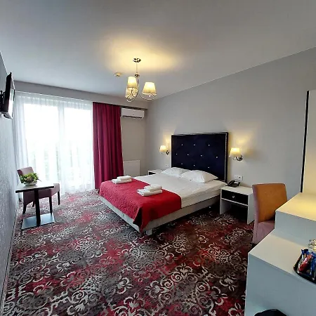 Отель Lord Радом