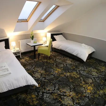 Lord Hotel